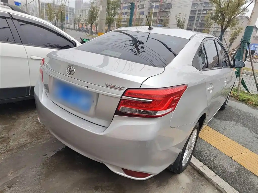 Toyota Vios 2017 1.5L CVT Pioneer фото 7