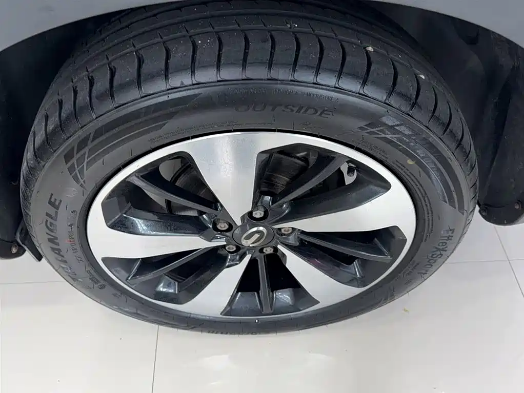 GAC Trumpchi Trumpchi GS4 2018 235T Auto 2WD Supreme Edition фото 15