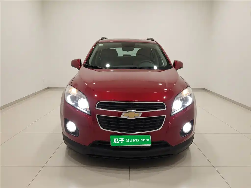 Chevrolet Trax 2016 1.4T Manual 2WD Comfort Sunroof Edition фото 3