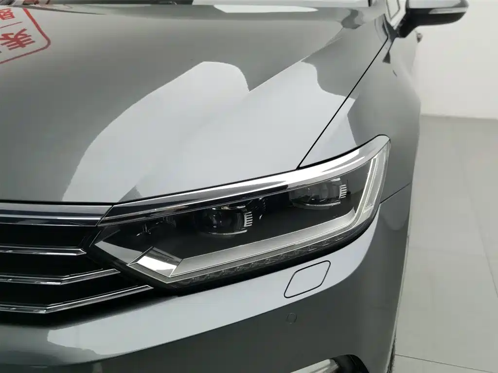 Volkswagen Magotan 2017 330TSI DSG Premium фото 7