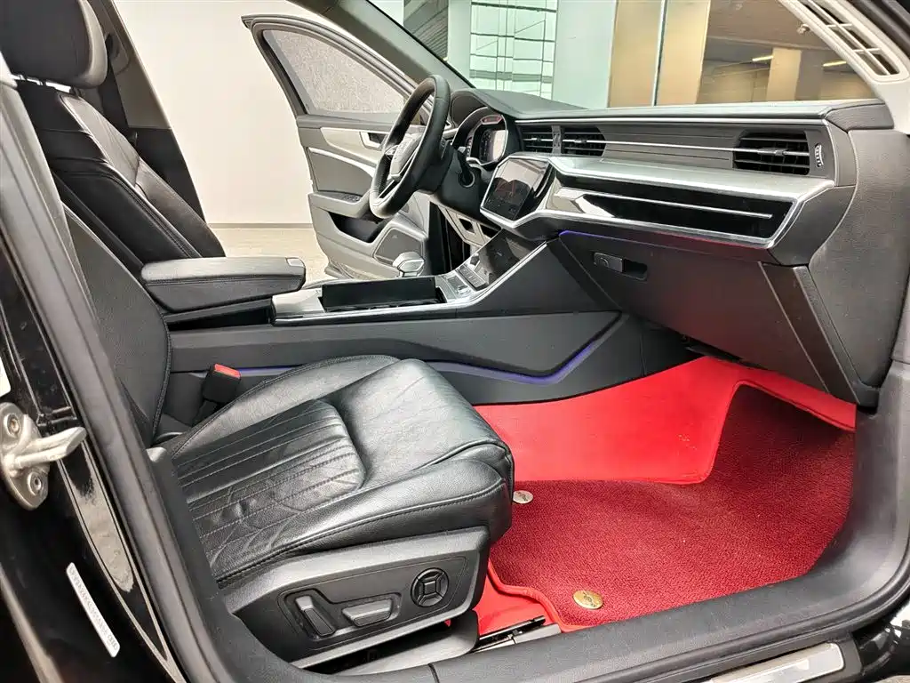 Audi A6L 2020 45 TFSI quattro Premium Elegance фото 15