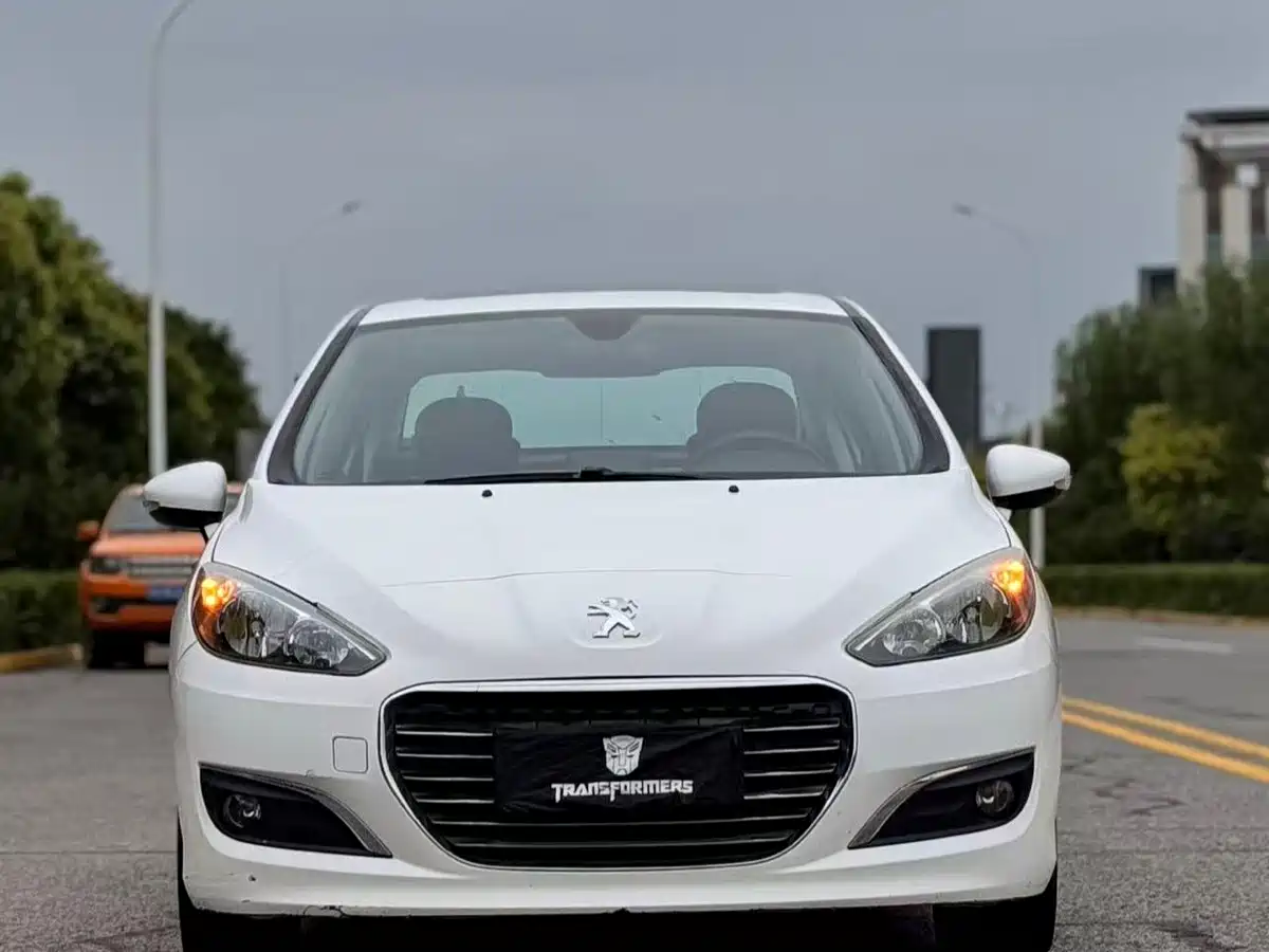 Peugeot 308 2013 2013 Model 1.6L Automatic Trend Style