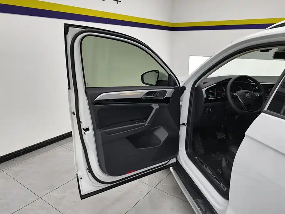 Volkswagen Tayron 2019 2019 Expedition 280TSI 2WD Luxury (China VI)