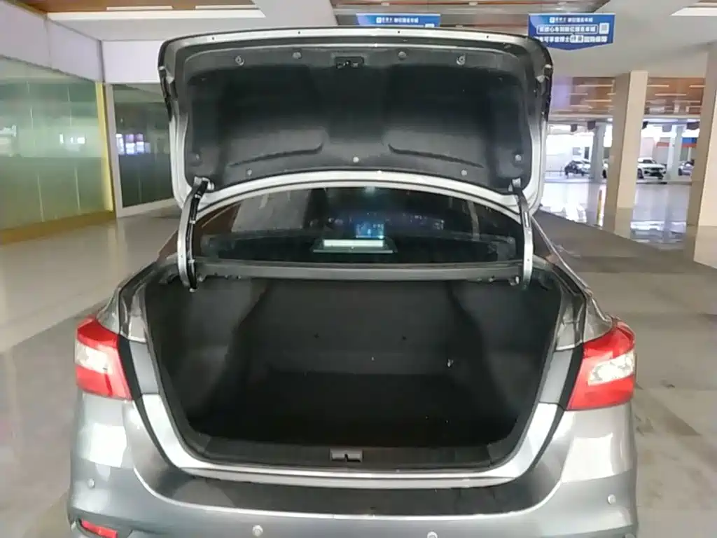 Nissan SYLPHY, миниатюра 19