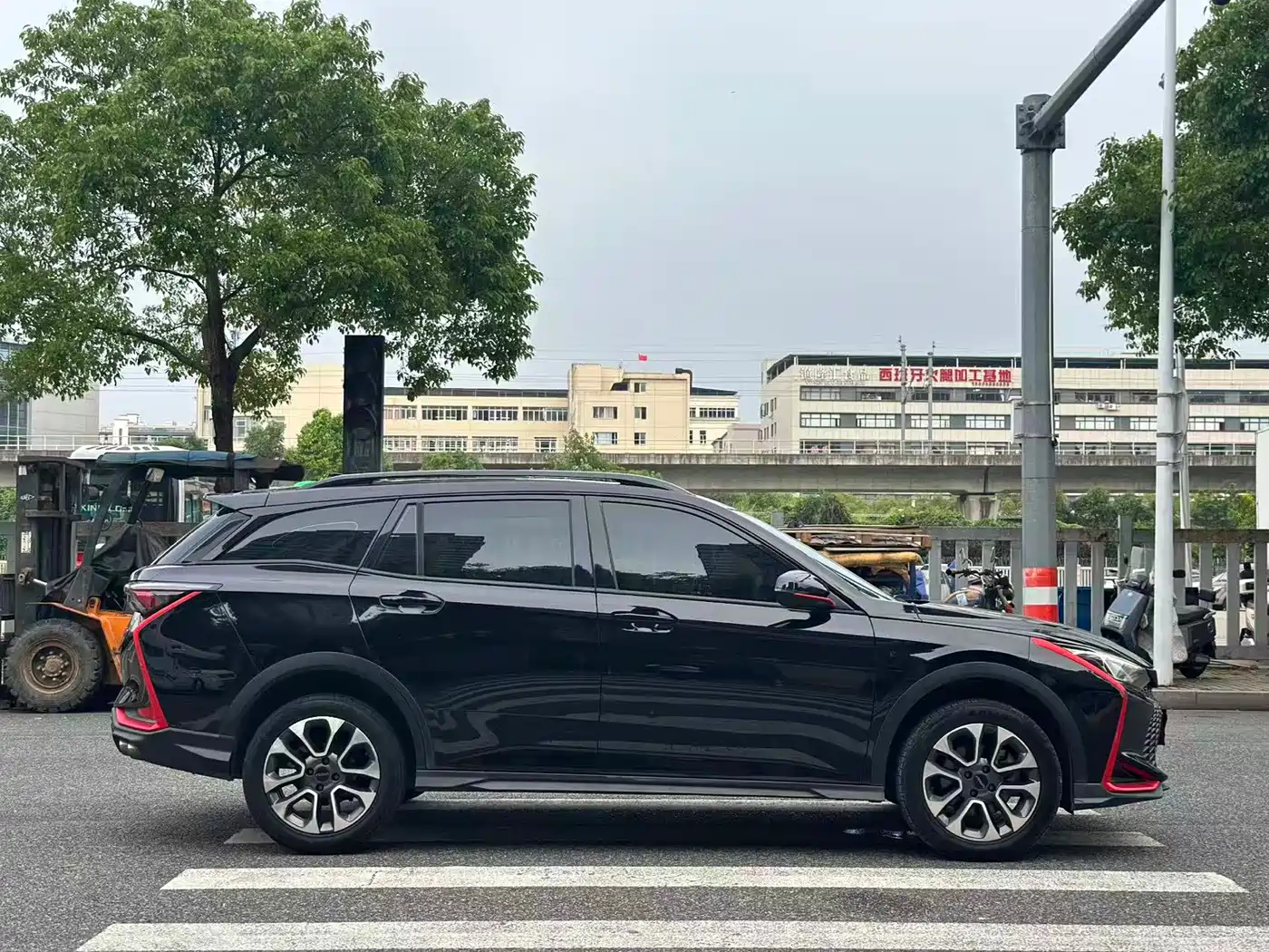 Dongfeng Aeolus Yixuan GS 2023 2021 230T Auto Chasing Glory Samurai Edition