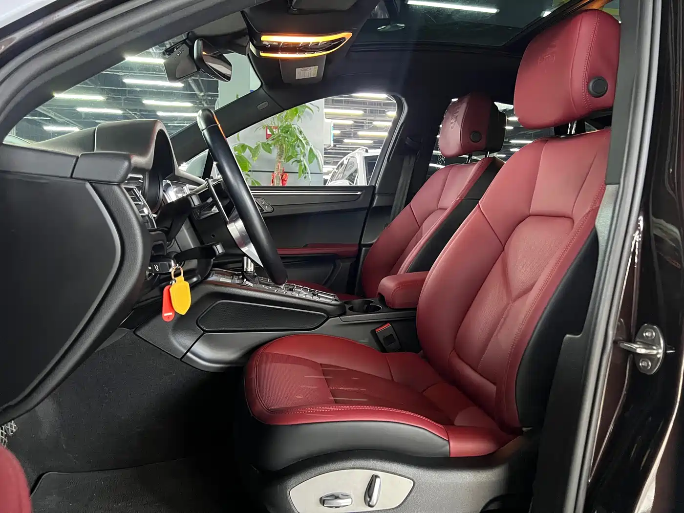 Porsche Macan 2018 Macan 2.0T фото 4