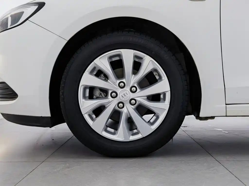 Фото 17 - Buick Excelle GT