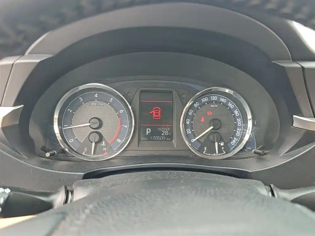Toyota Corolla 2014 1.6L CVT GL-i Leather Edition фото 12