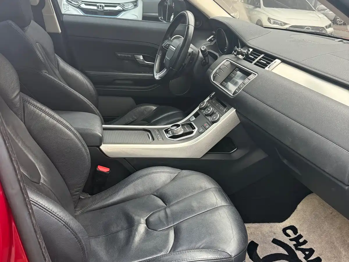 Land Rover Range Rover Evoque (Import) 2014 2014 2.0T 5-door Brilliance Premium