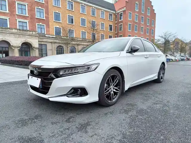 Honda Accord 260TURBO, Night Shadow, Премиум