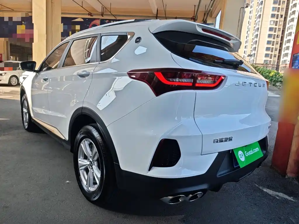 2025 Jetour X70