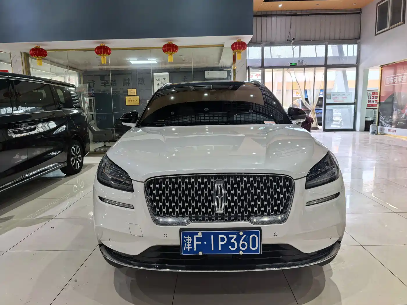 LINCOLN ADVENTURER