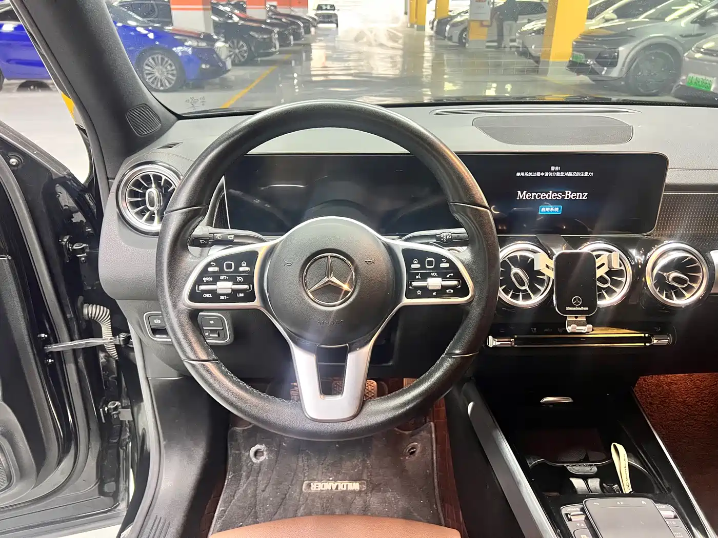Mercedes-Benz GLB 2020 Facelift GLB 200 Style фото 15