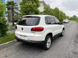 Фото 8 - Volkswagen Tiguan