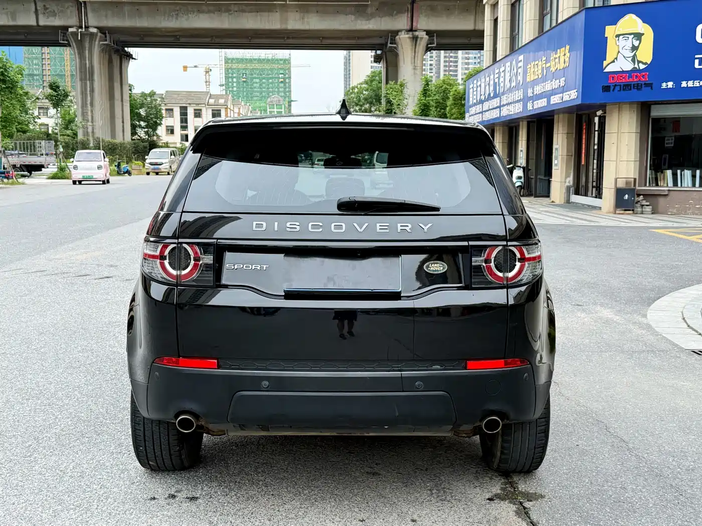 Land Rover Discovery Sport 2018 240PS PURE Edition фото 8