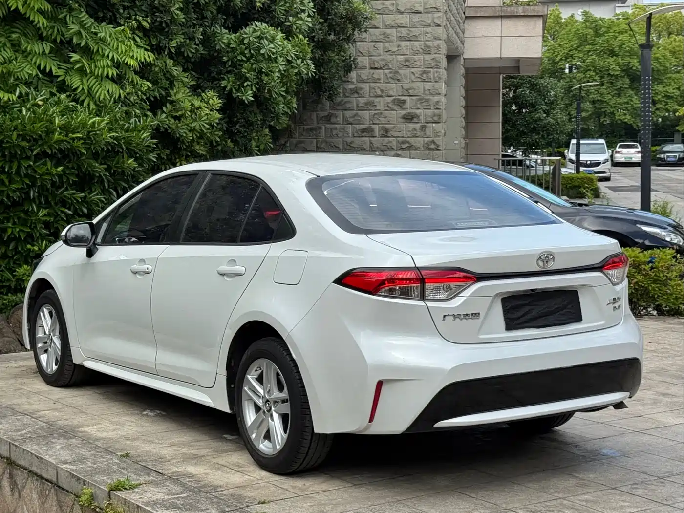 Toyota Levin 2021 185T CVT Luxury Edition фото 7