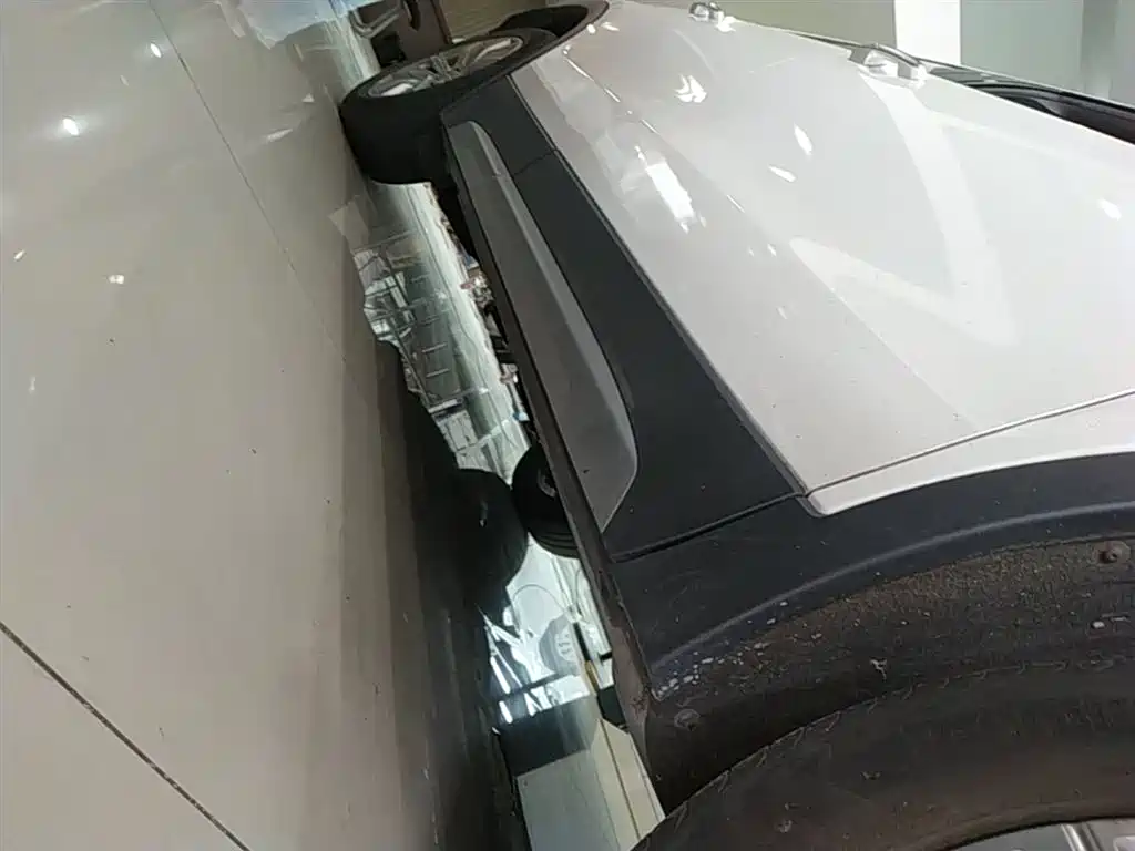 Cadillac XT4 2018 28T FWD Leading Edition фото 21