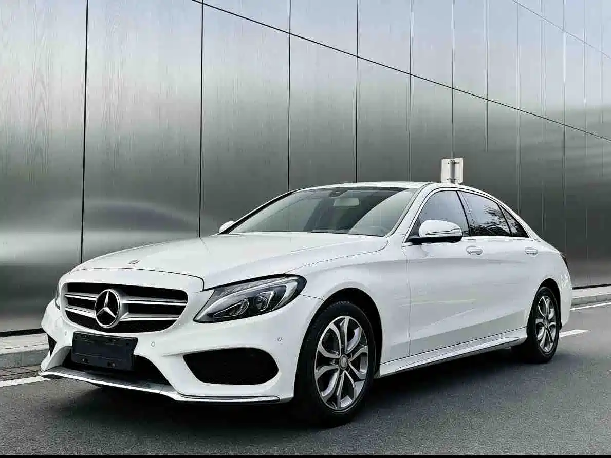 Mercedes-Benz C-Class 2015 Facelift C 180 L Sport