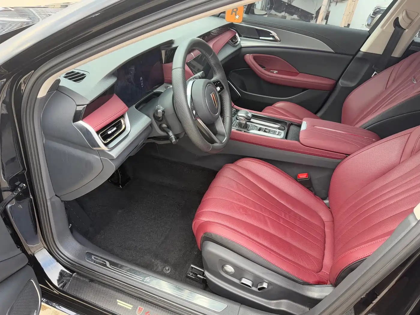Hongqi H5 2023 2.0T Auto Smart Connect Flag Comfort фото 5