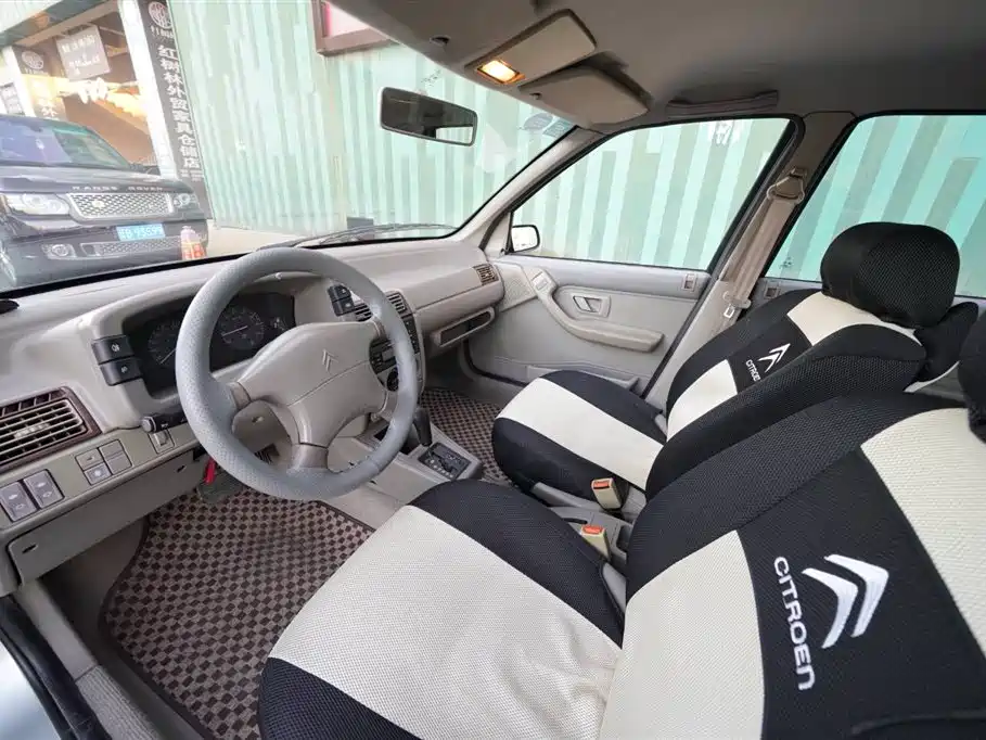 Citroën Fukang 2005 Model 1.6L Automatic 16V фото 3