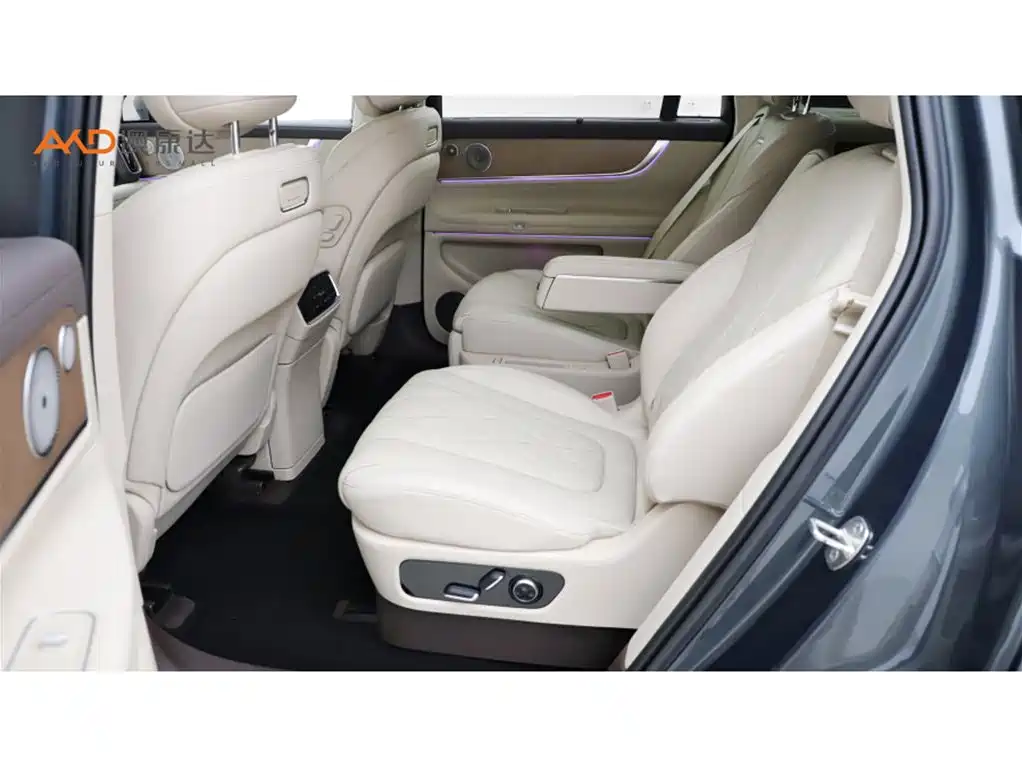 AITO Wenjie AITO M9 2024 Extended Range Ultra 42kWh 6-Seater фото 7