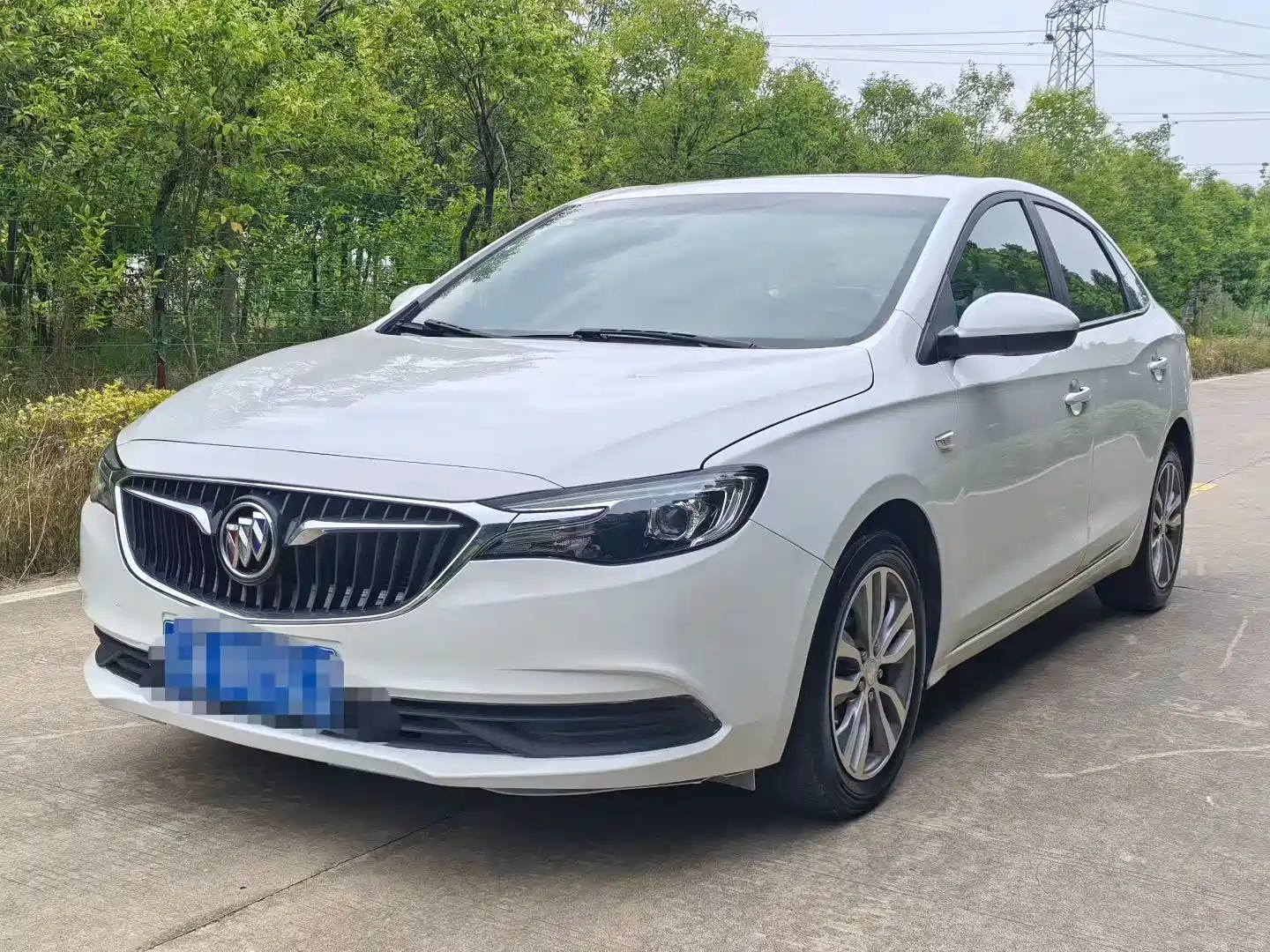Фото 1 - Buick Excelle