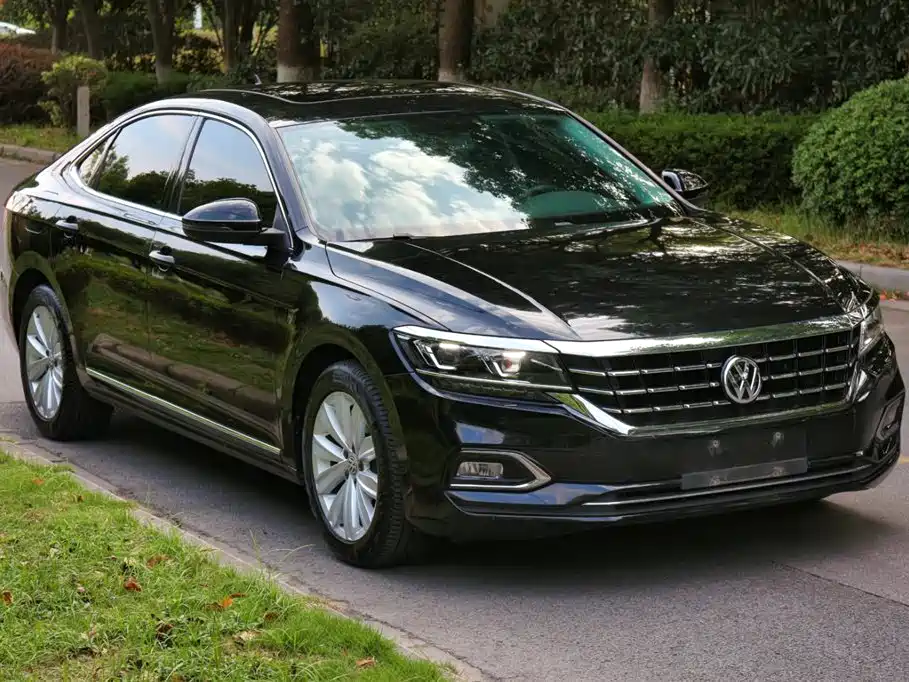 Volkswagen Passat 2020 330TSI Elite Edition China V фото 3