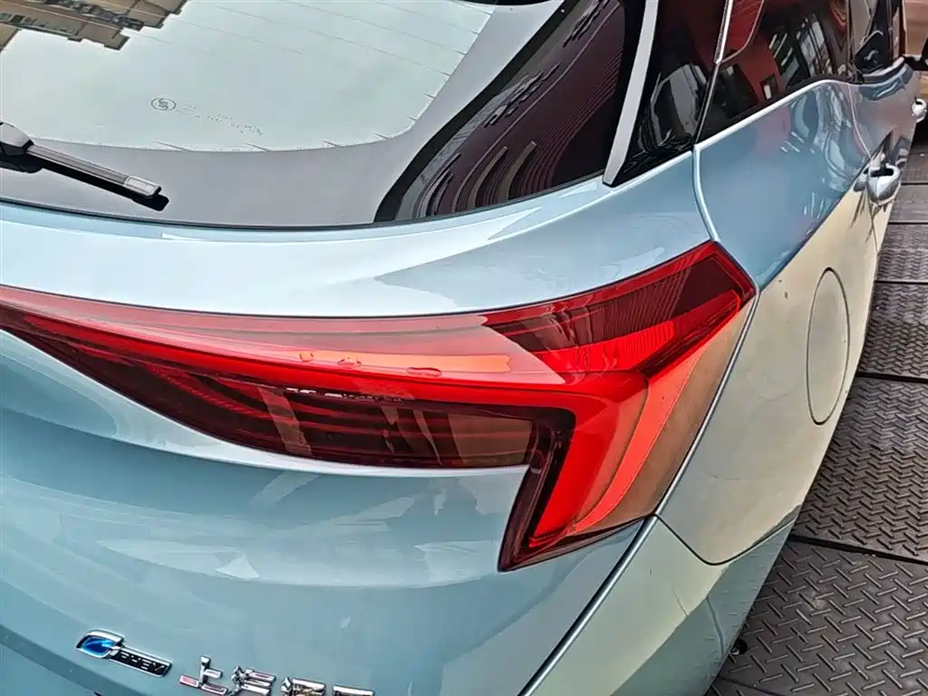 Buick Velite 6 2020 Plug-in Hybrid Connected Fashion Edition фото 8