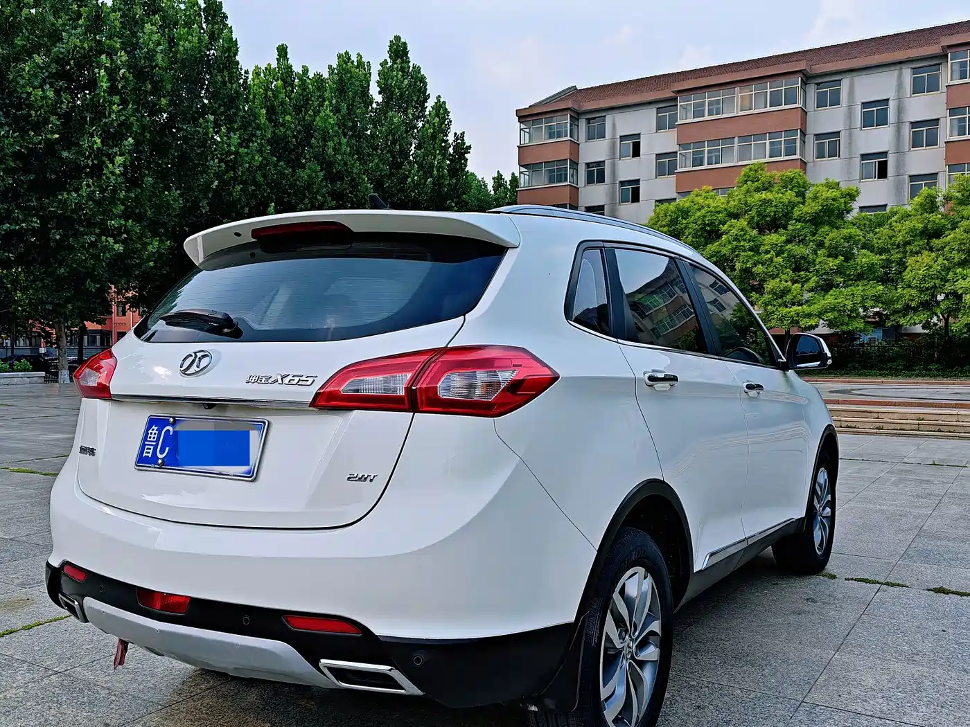 BAIC Senova X65 2015 2015 2.0T Manual Luxury