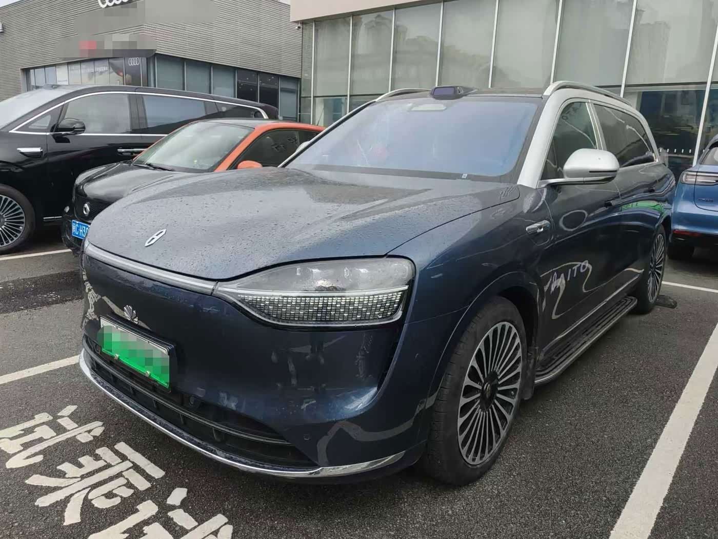 AITO Wenjie AITO M9