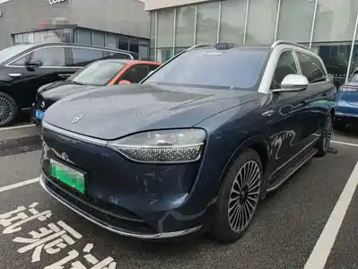 AITO M9