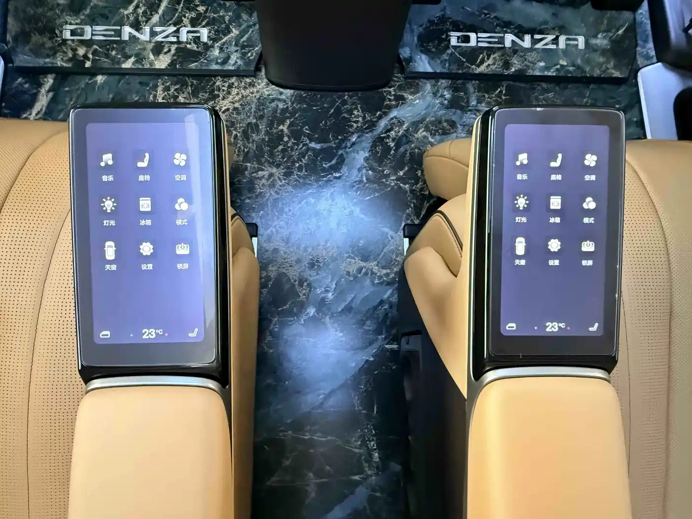 Denza D9 2024 DM-i 980 AWD Premium фото 11