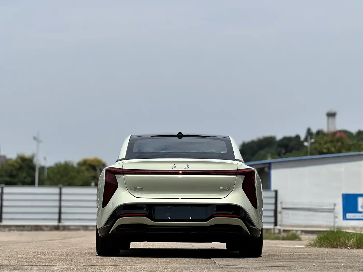 Hongqi EH7 2026 2025 600 Smart Selection Edition