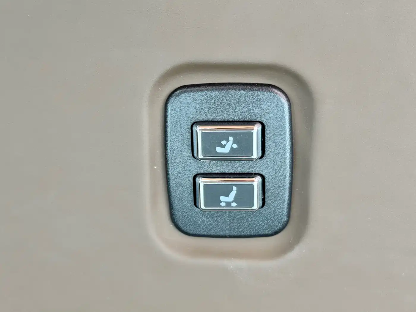 Ford Transit 2023 Model 2.0T Diesel Automatic Business Travel Mid-Axis Mid-Roof 7/8/9 Seater фото 23