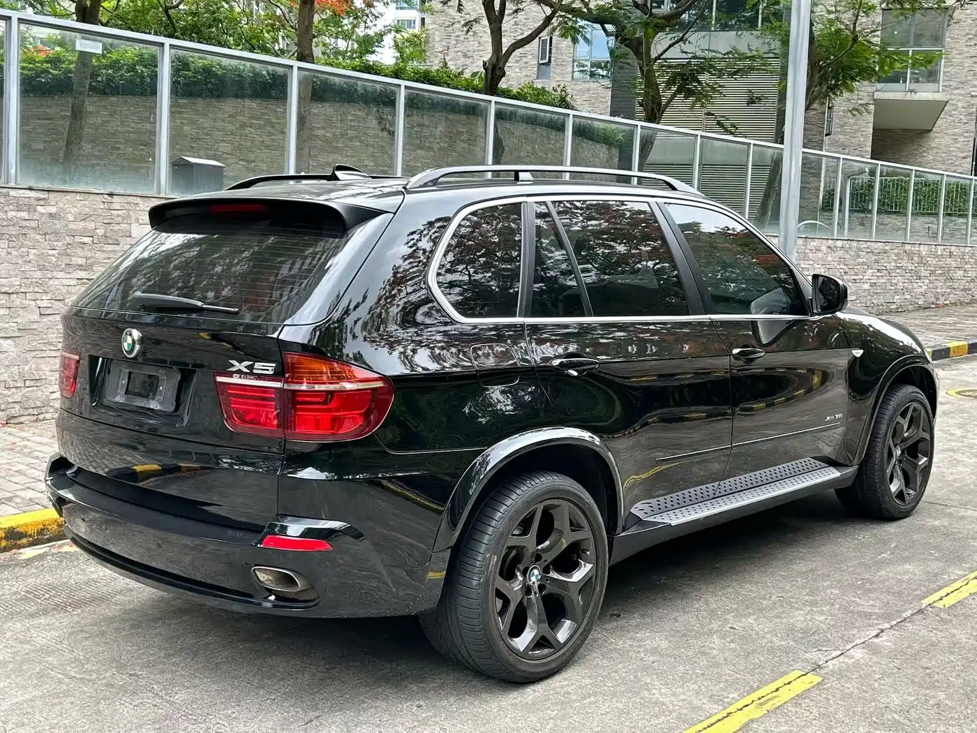 BMW X5 (Import) 2010 2009 xDrive30i Leading