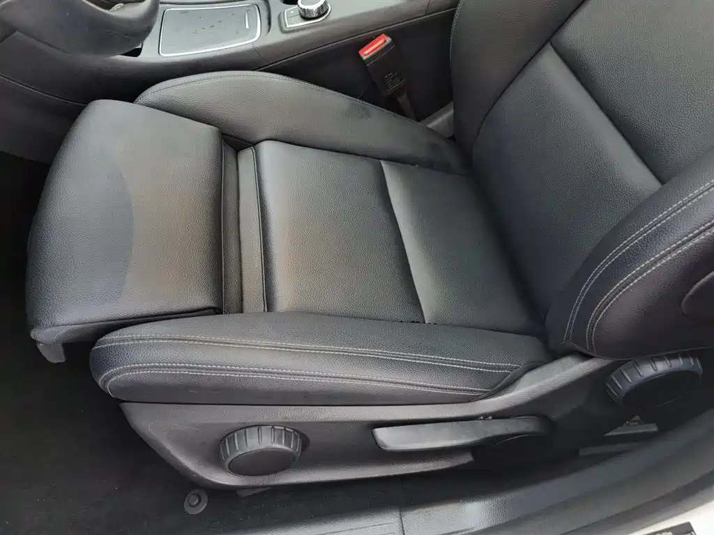 Mercedes-Benz CLA (Import) 2017 CLA 200 Dynamic фото 20