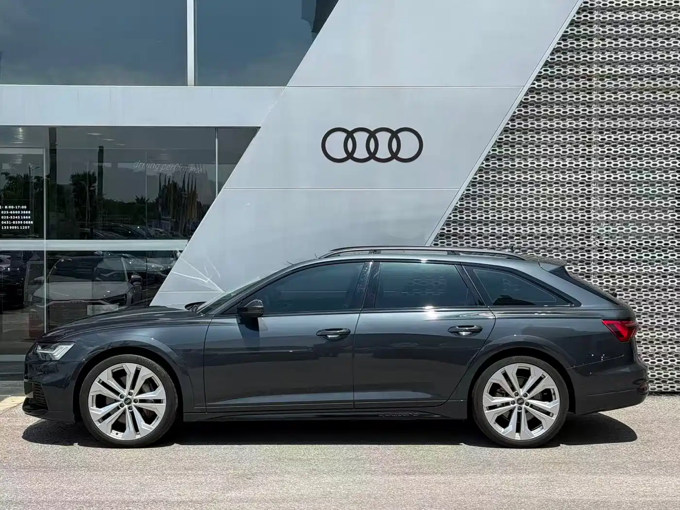 Фото 3 - Audi A6 (Import)