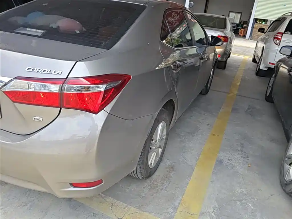 Toyota Corolla 2017 Facelift 1.6L S-CVT GL фото 8