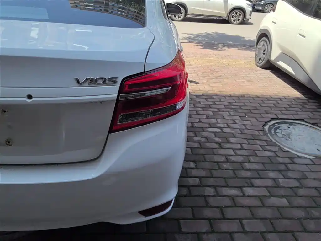 Toyota Vios 2017 1.5L CVT Pioneer фото 8