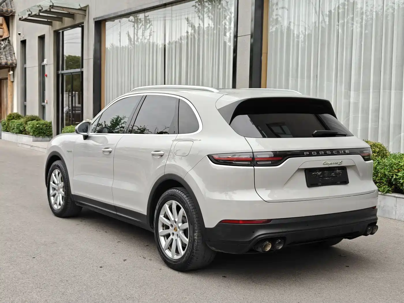 PORSCHE CAYENNE NEW ENERGY