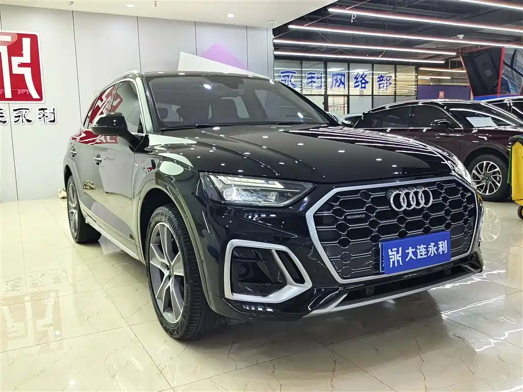 Audi Q5L 2022 Facelift 45T Luxury Dynamic фото 3