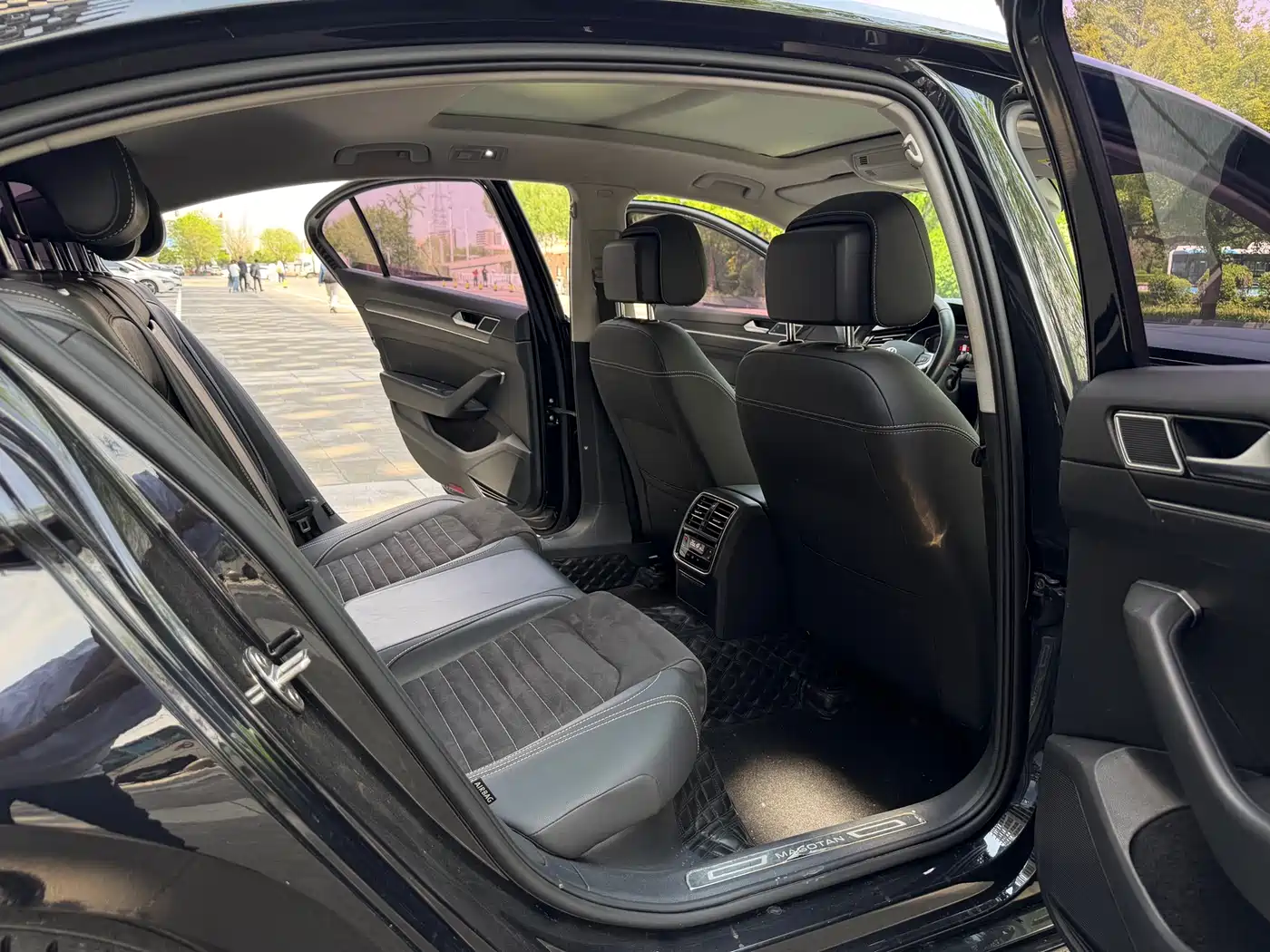 Volkswagen Magotan 2020 380TSI DSG Luxury фото 15