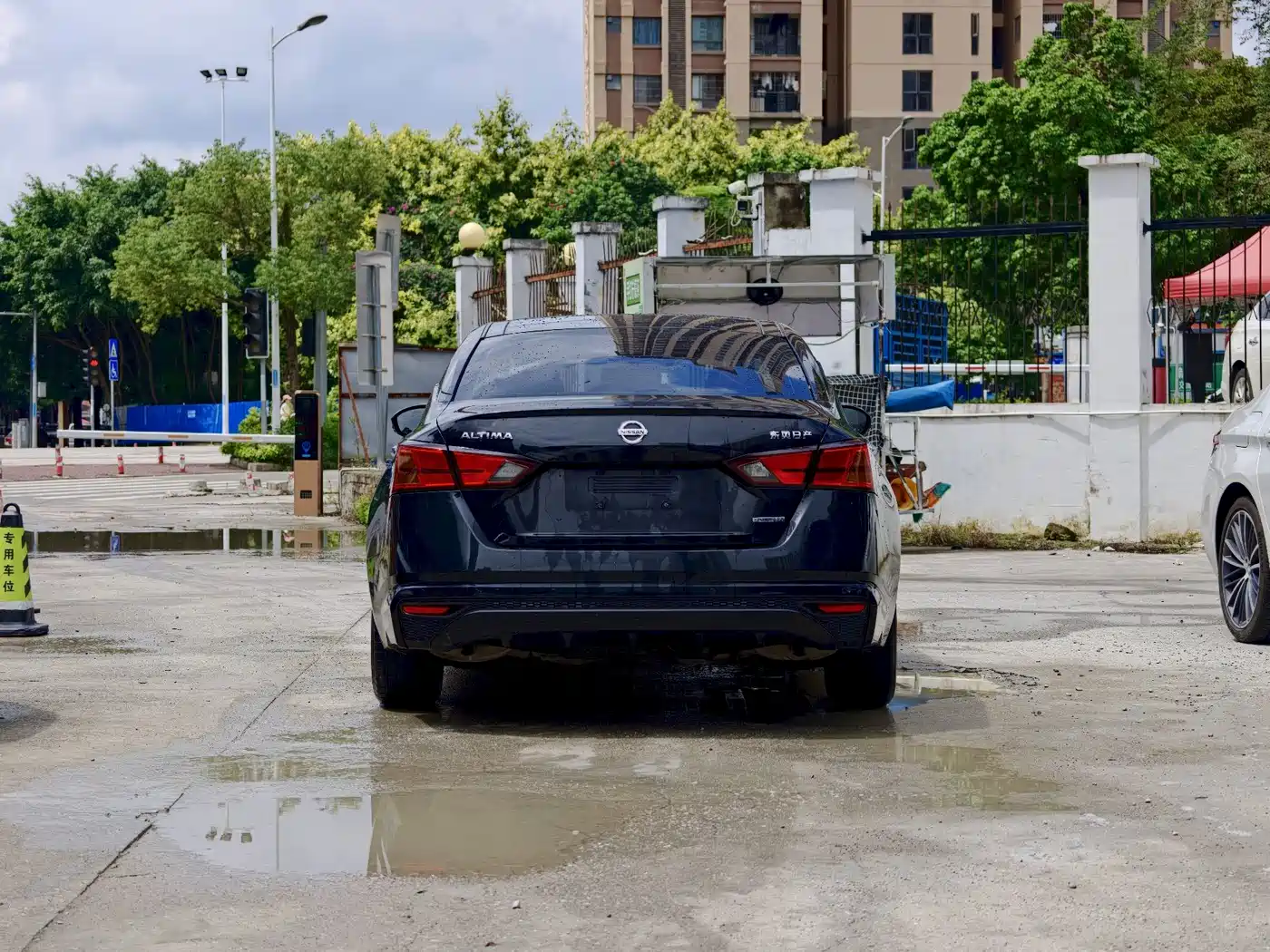 Фото 8 - Nissan Teana