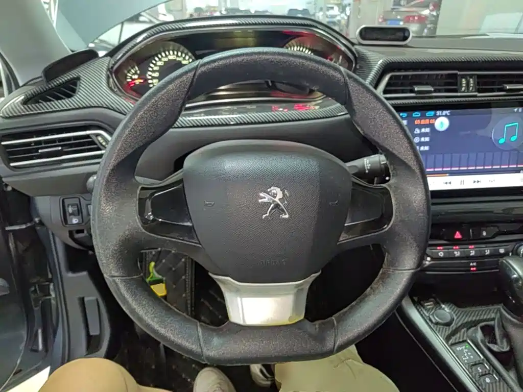 Peugeot 308 2018 2018 1.6L Auto Fashion Edition