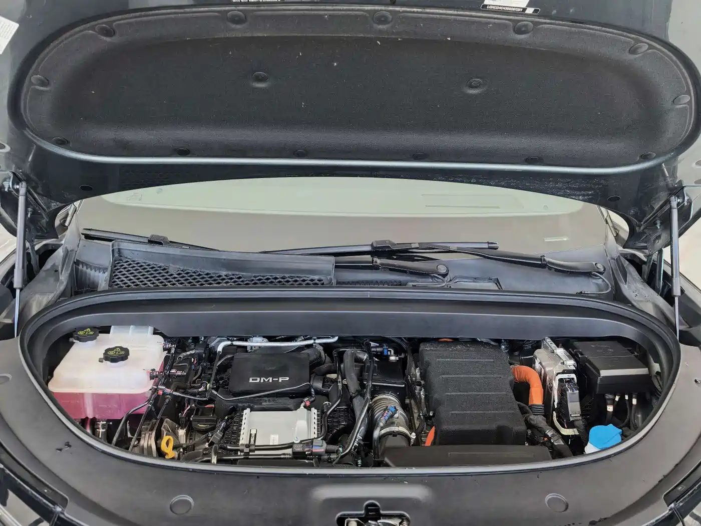 BYD Tang L 2025 2025 DM 175KM Drone Player Edition