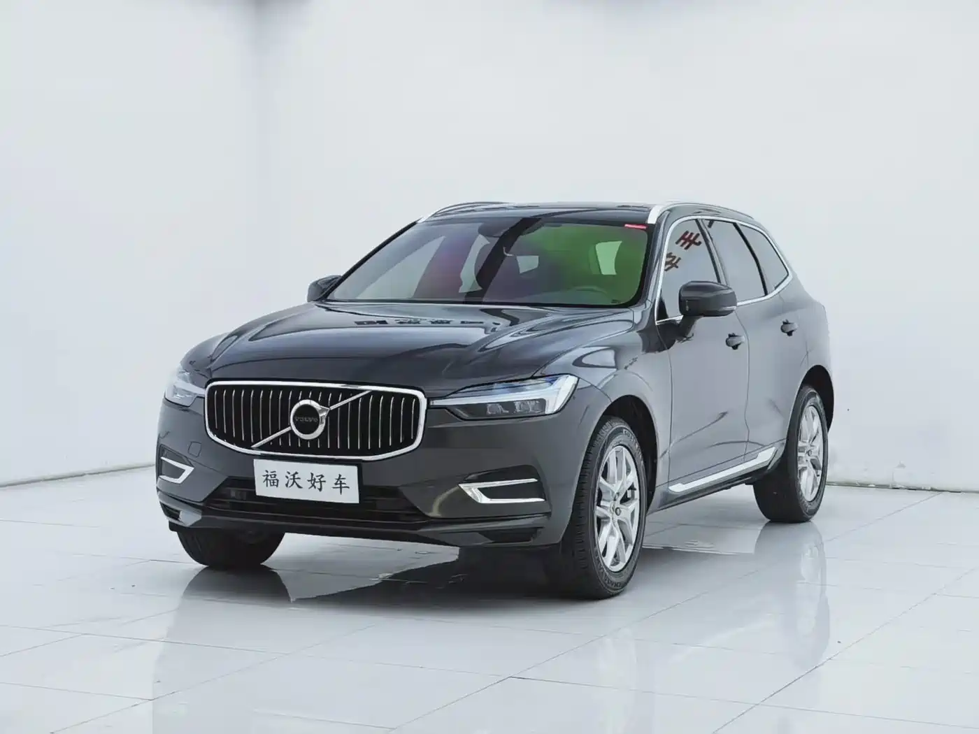  Volvo Volvo XC60 2021 T5 AWD Momentum