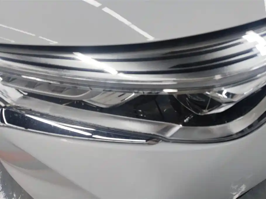 Haval M6 2023 PLUS 1.5T DCT Elite Smart Connect фото 5