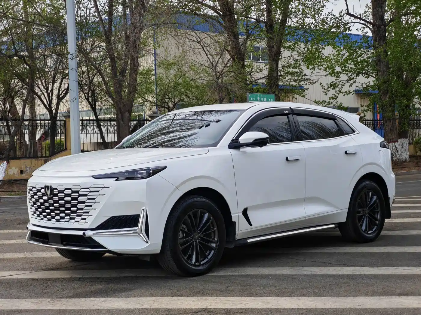 Changan UNI-K 2023 2023 2.0T 2WD Delight Edition