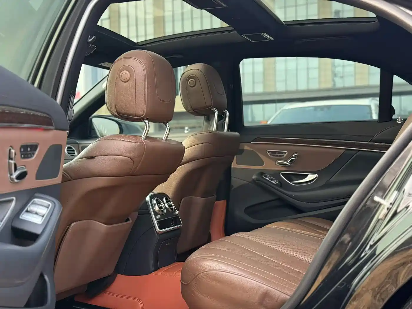 Mercedes-Benz S-Class 2016 S 320 L Luxury фото 6
