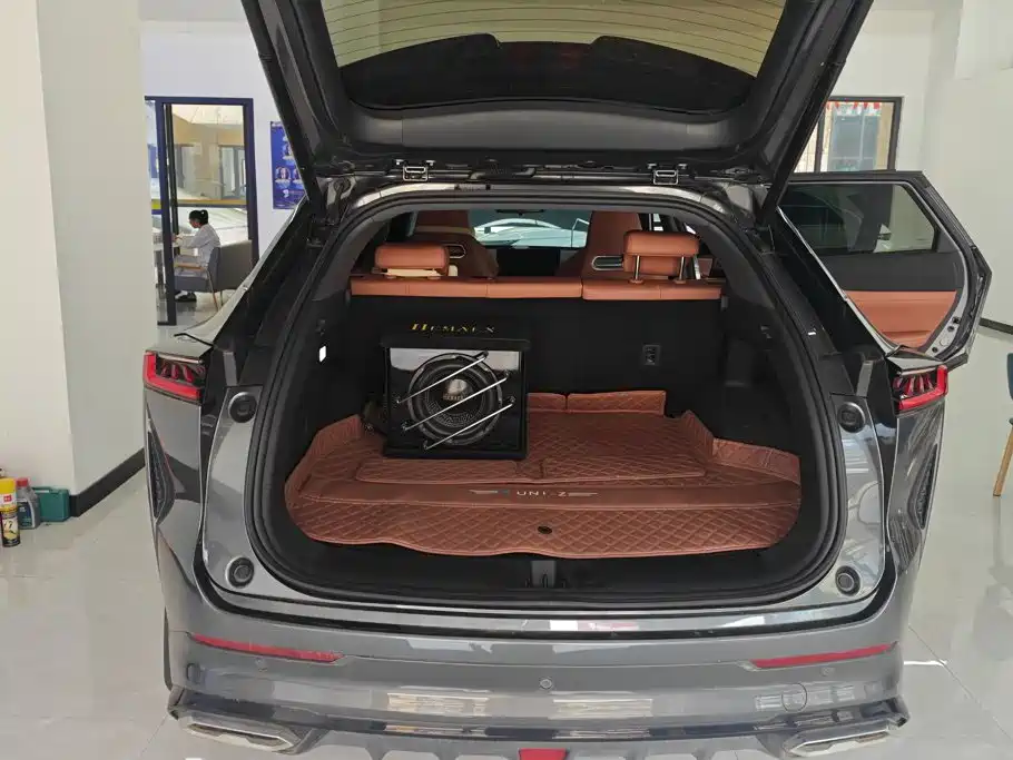 Changan UNI-Z 2024 2025 1.5T Luxury Edition